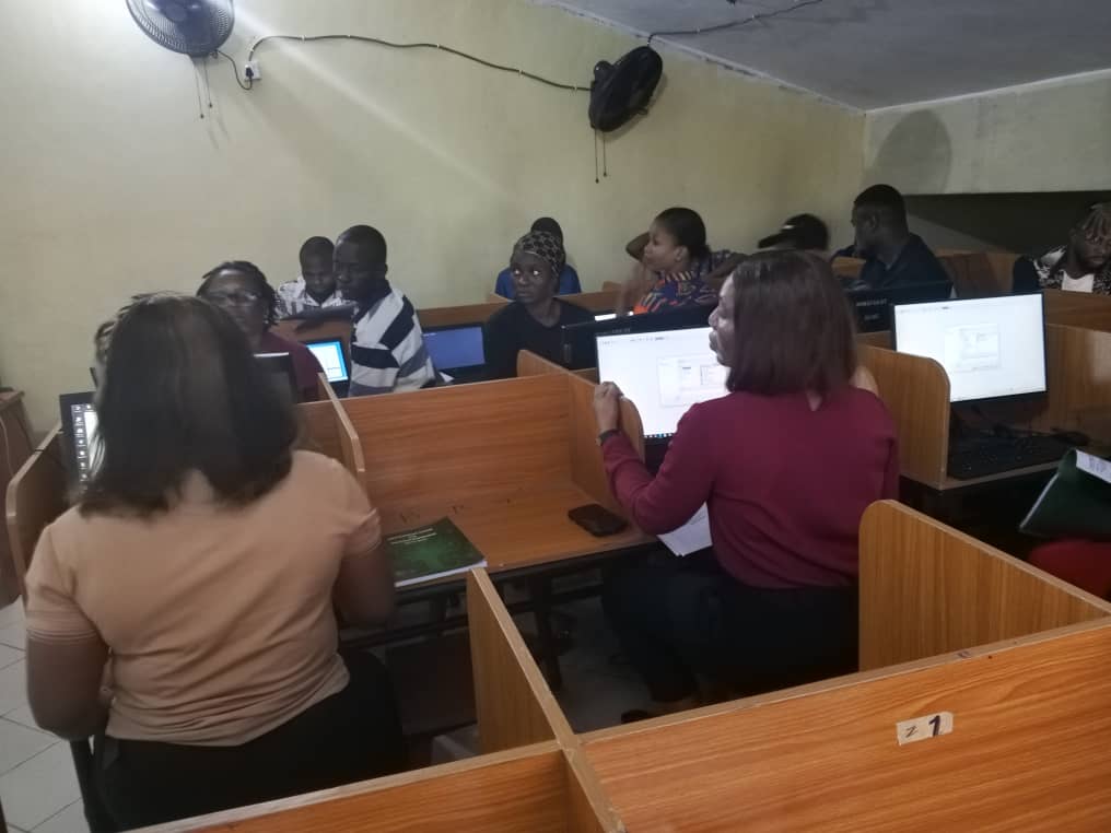 Practical learning in the laboratory